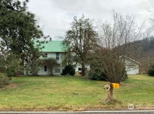 8778 N Pass Rd, Sumas, WA 98295