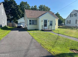 20 Putnam Ave, Fort Edward, NY 12828