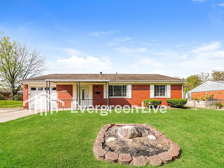 11559 Geneva Rd — Photo 1