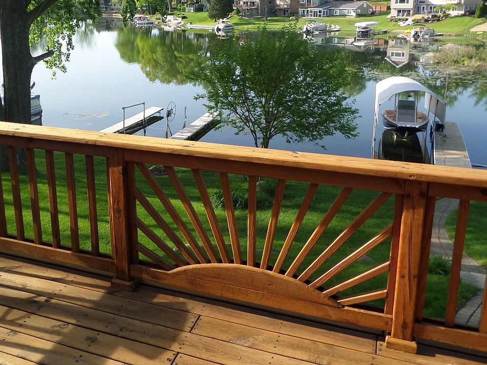 Deck over looking lake