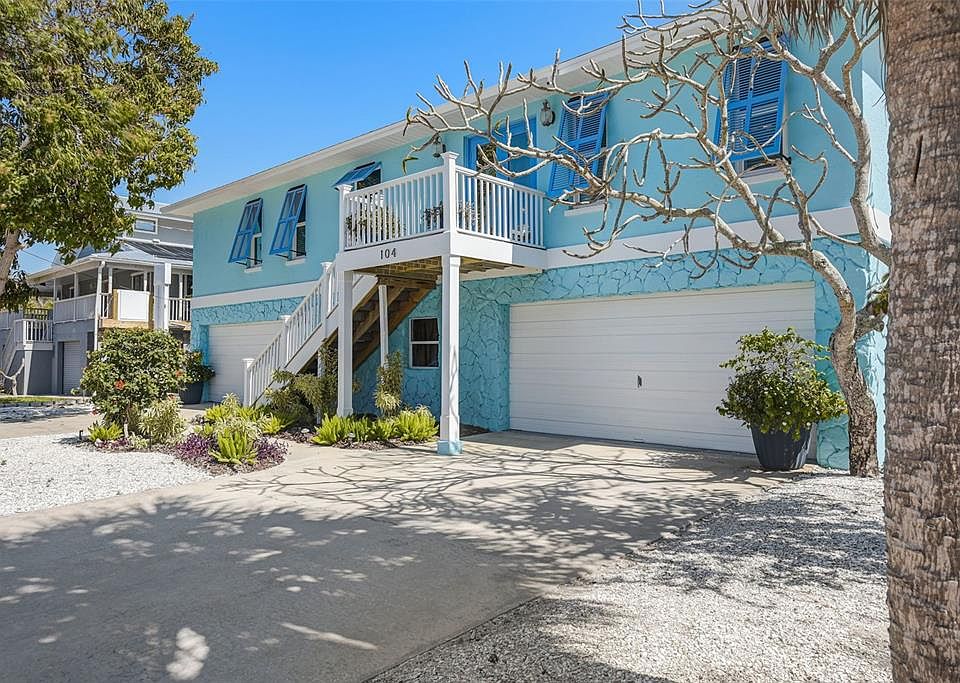 1st image of 104 PELICAN DRIVE