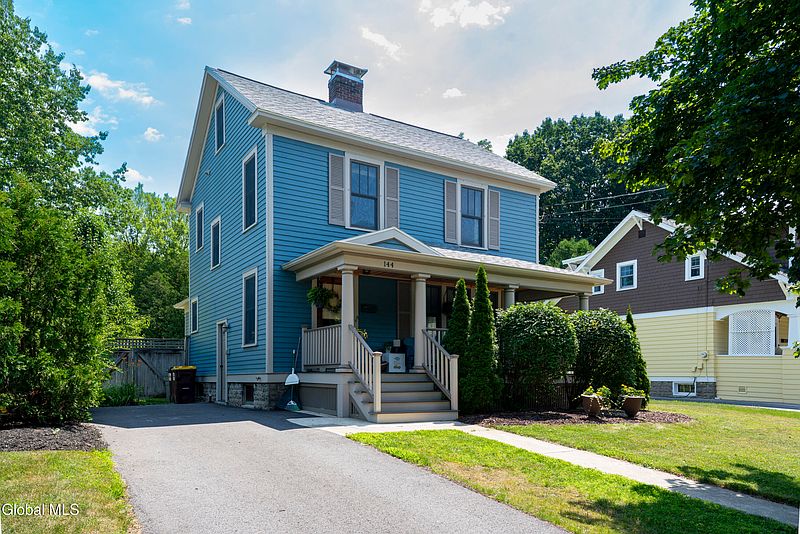 2nd image of 144 East Avenue