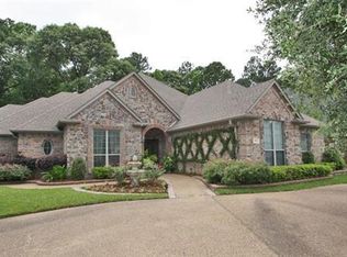 3811 Broadmoore Ct, Tyler, TX 75707