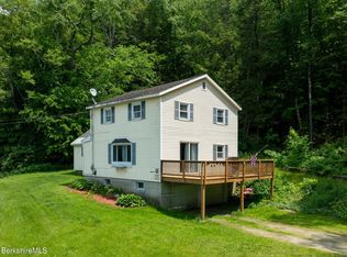 901 S State Rd, Cheshire, MA 01225