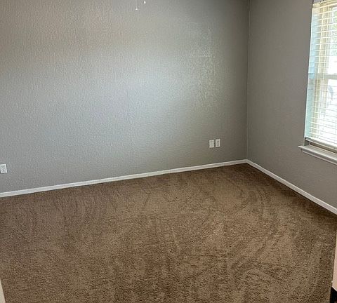 3rd image of 6316 29th St
