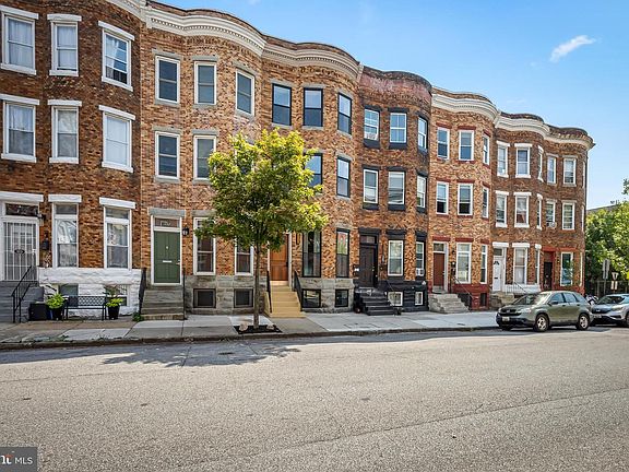 3rd image of 309 E 22nd St