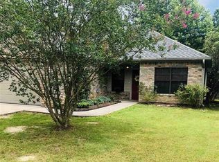 922 Coral Cv, Benton, AR 72015