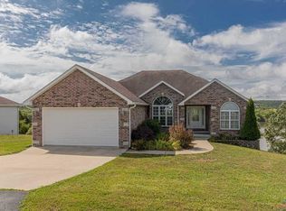 22768 Lake Ridge Dr, Warsaw, MO 65355
