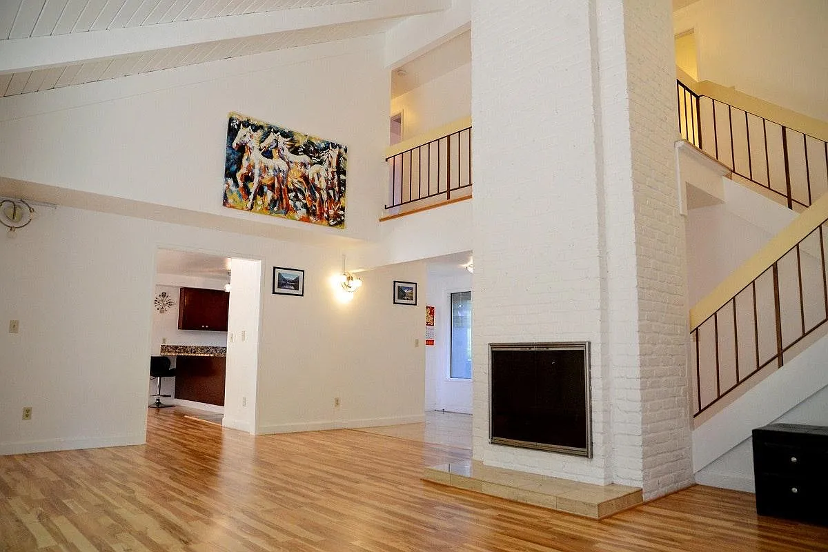35 Bloch Terrace — Photo 4