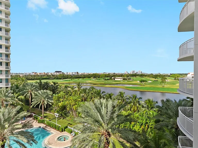 1755 Hallandale Beach Blvd #501E — Photo 2