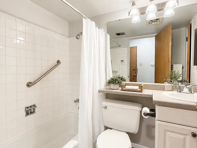 4133 Germania St #1B — Photo 9