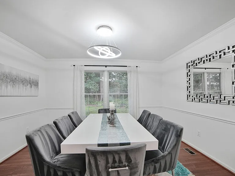 18420 Shady View Ln — Photo 15