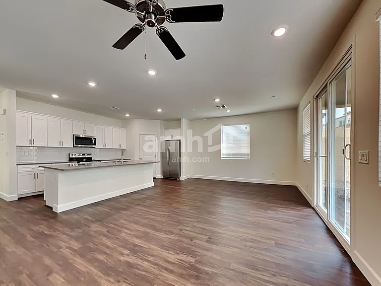 291 Austin Bellerose Pl — Photo 7