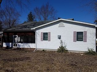 303 E Walnut St, Eldon, IA 52554