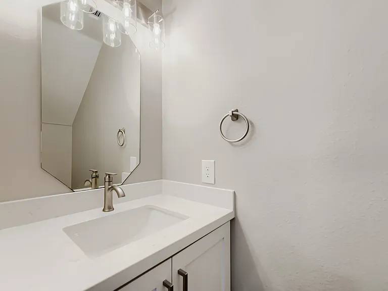 11 Wineberry Pl — Photo 9