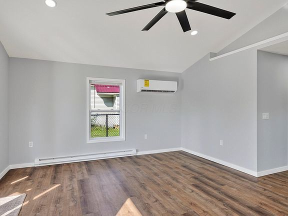 5th image of 624 Rawlings St