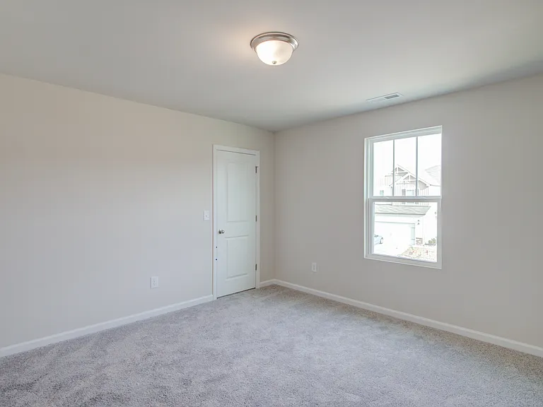 222 Watauga Lake Dr — Photo 32