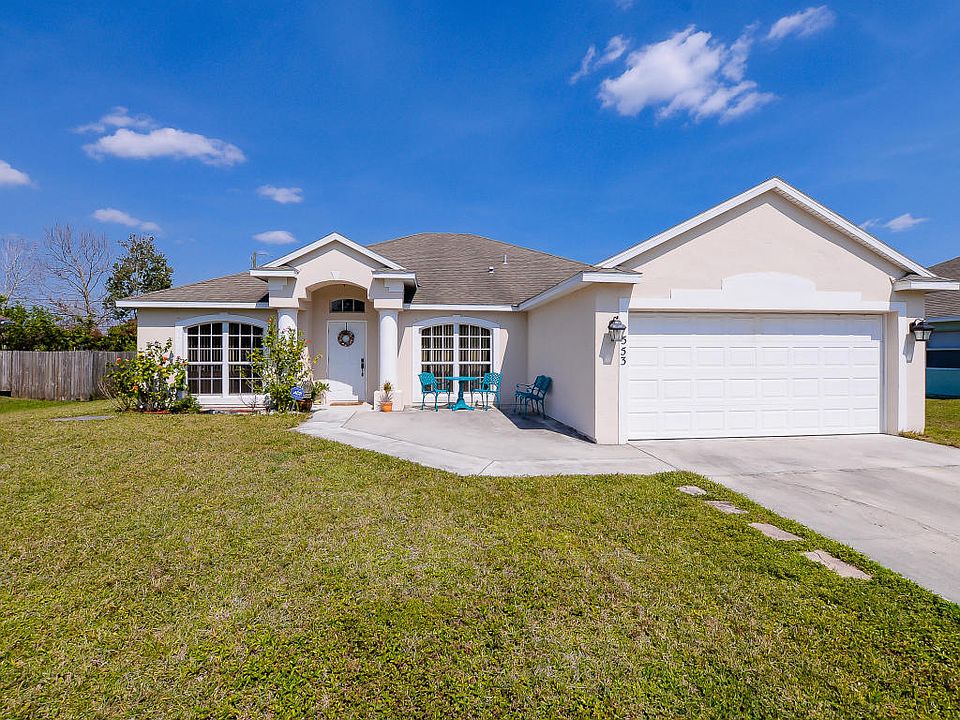 1st image of 553 SW Lakehurst Dr