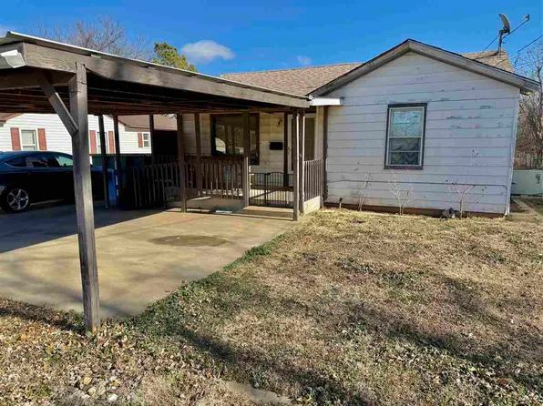3403 Kingston Rd, Ponca City, OK 74604