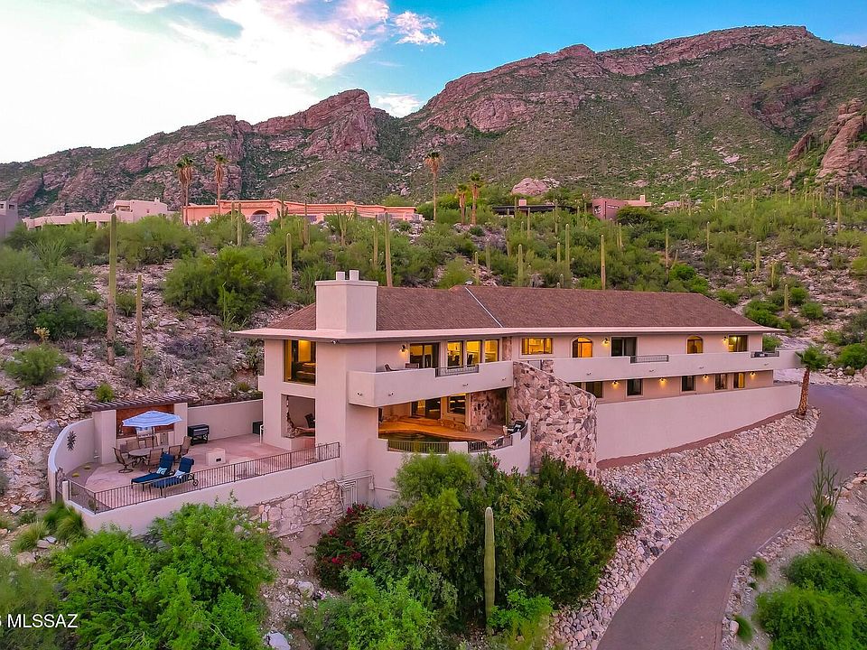 1st image of 4821 E Winged Foot Pl