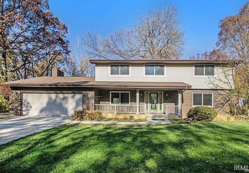 1st image of 20925 River Brook Ln