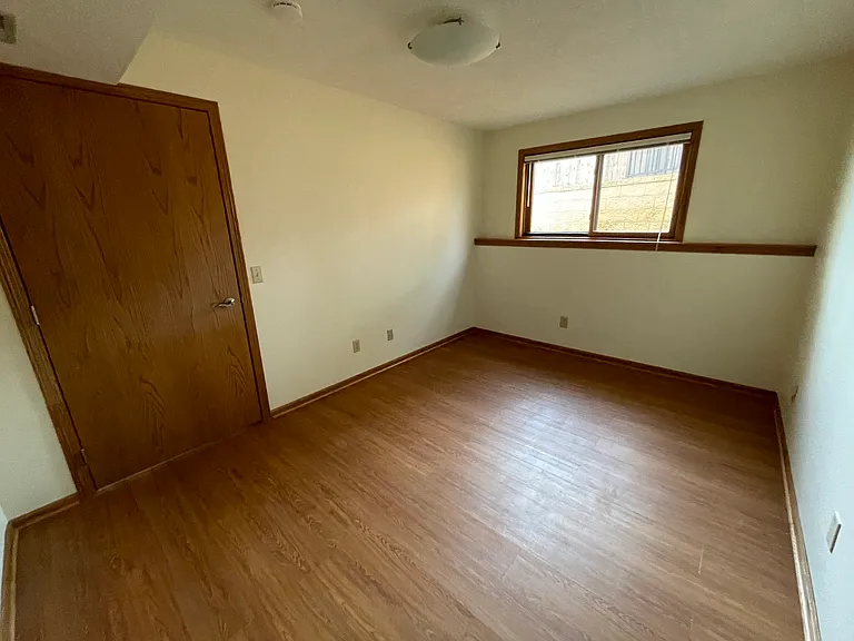 961 Northpointe Dr SW — Photo 17