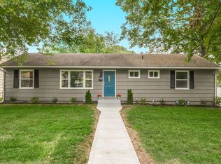 6943 Outlook St, Overland Park, KS 66204
