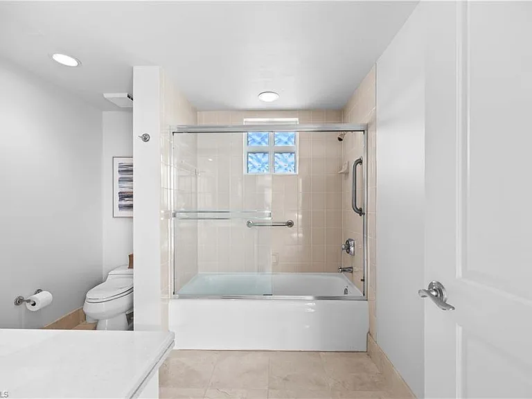 3991 Gulf Shore Blvd N #Penthouse 101 — Photo 33