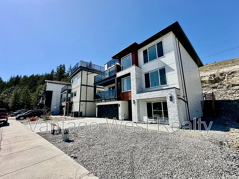 3608 Silver Way — Photo 47