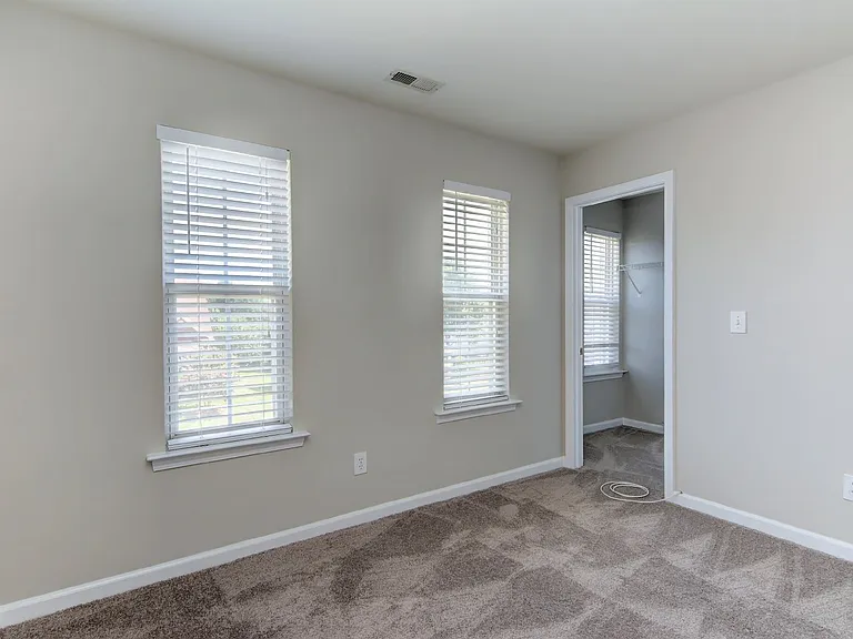 10921 Chelsea Garden Ct — Photo 33