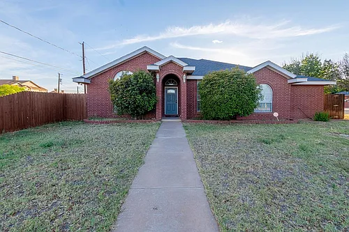 4801 Whitman Dr Photo 1