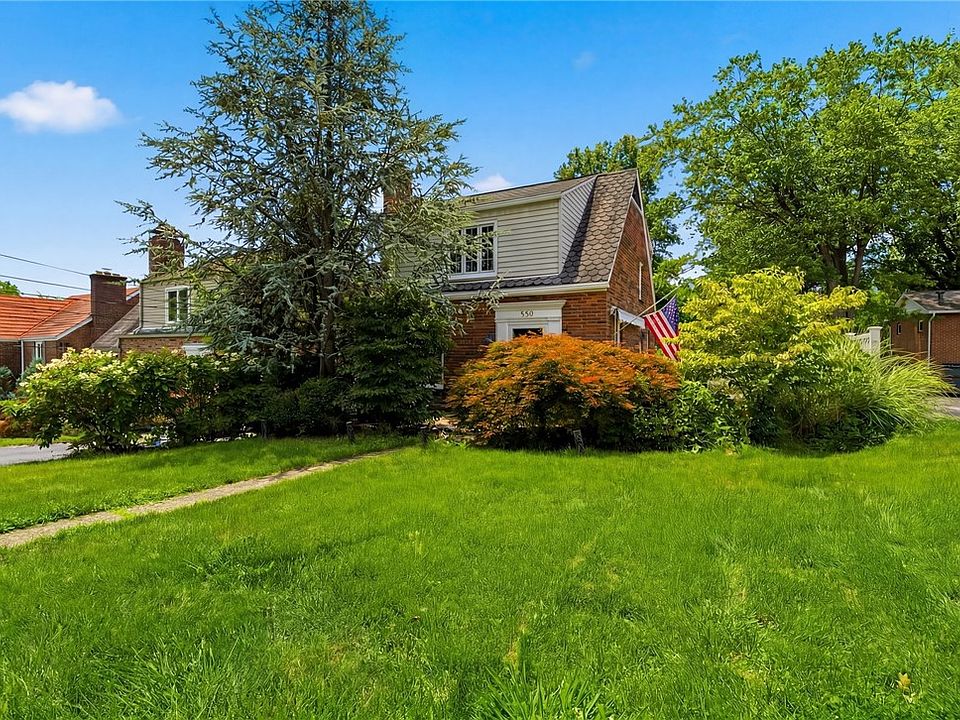 1st image of 496 Parkview Dr
