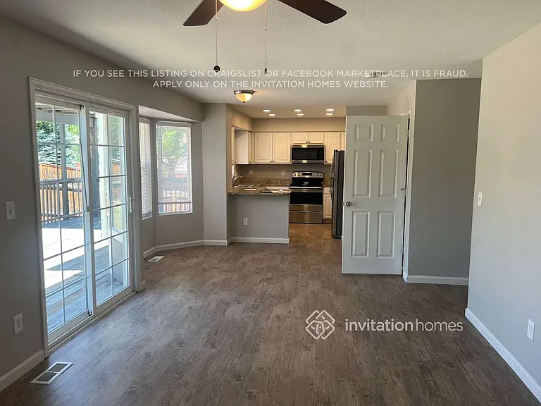 3289 Blue Grass Cir — Photo 4