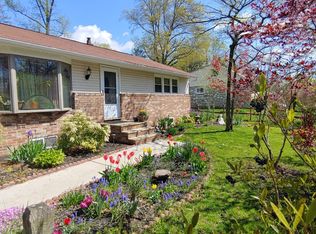 2131 Dixon Ave, Croydon, PA 19021