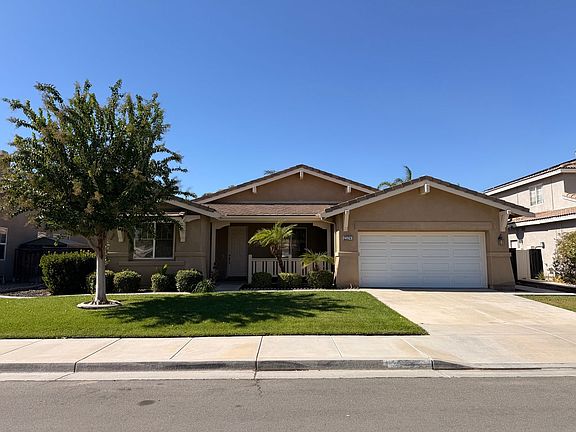 2nd image of 23741 Fieldcrest Ln