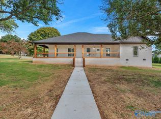 101 Whitetail Dr, Huntsville, AL 35811