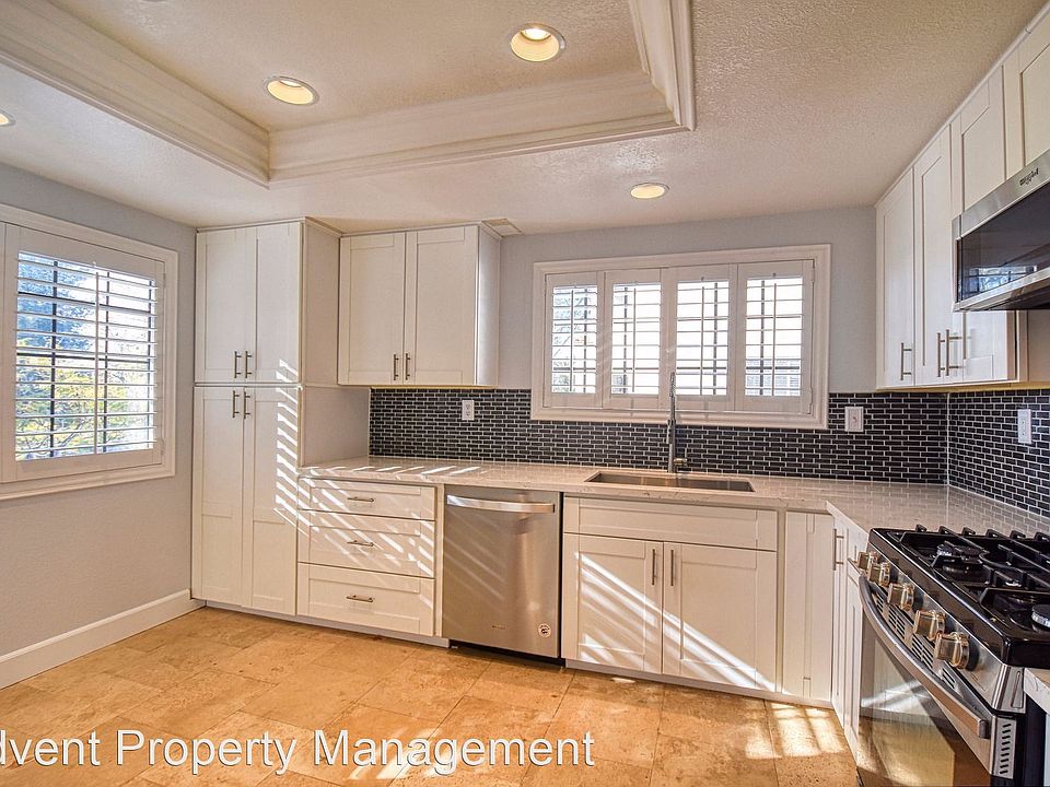 1st image of 190 Bautista Ct Unit 190