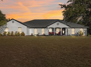 1216 Honeysuckle Dr, Killeen, TX 76549