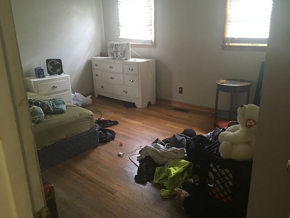 1st image of 225 Chestnut Dr #Dr