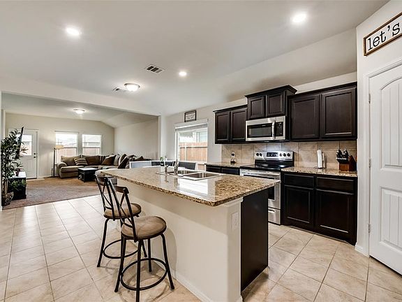 5th image of 840 Walls Blvd