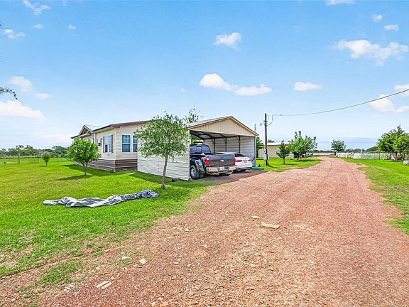 3rd image of 12893 Fm 1887 Rd