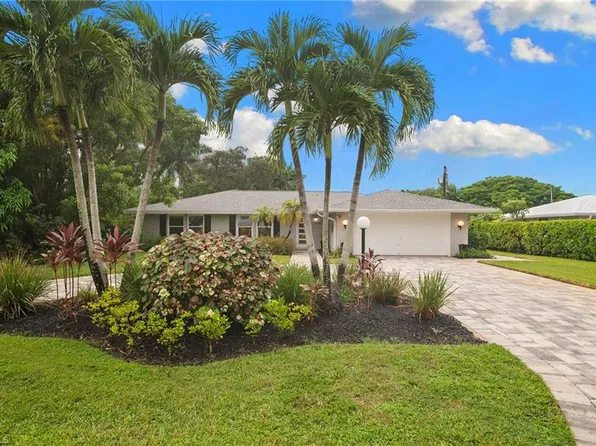 2665 12th CT N, NAPLES, FL 34103