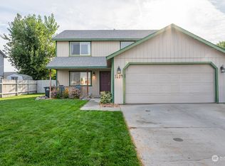 1429 S Cougar Dr, Moses Lake, WA 98837
