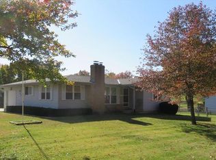 5412 Bond St, Shawnee, KS 66203