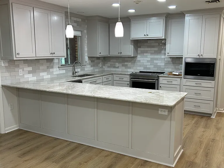 223 Stephanie Ave — Photo 10