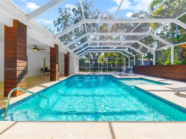 15200 SW 81st Ave, Palmetto Bay, FL 33157