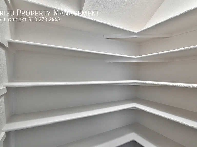 22161 W 124th Pl #6 — Photo 5