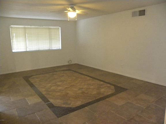5th image of 8712 N 39th Ave