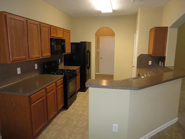 19223 Anthurium Ct — Photo 3