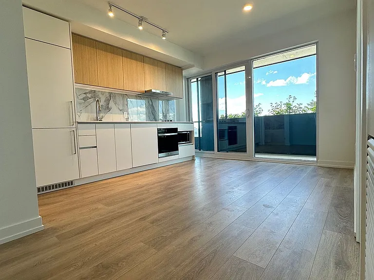 1100 Sheppard Ave W #627 — Photo 5